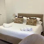 Dolci Agrumi 4* Szirakúza